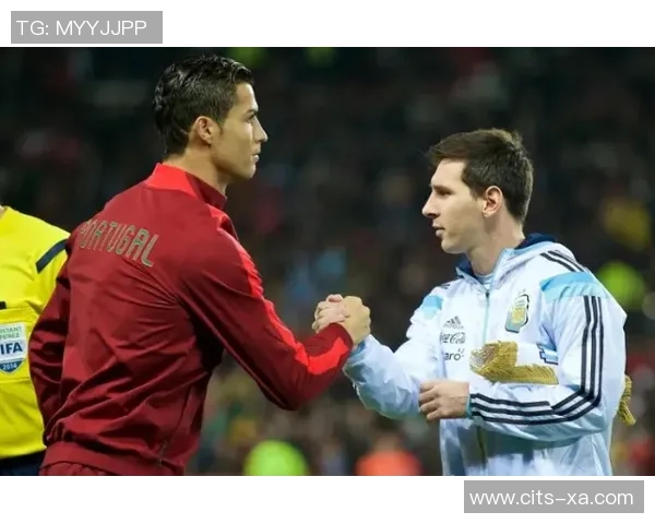 帕尼尼球星卡收藏聚焦世界杯舞台巨星C罗闪耀荣耀时刻